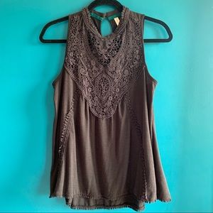 Beautiful knit flowing blouse